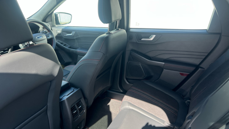 Ford Kuga 2.5 FHEV ST-Line 5dr CVT Hybrid Estate